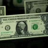 درآمد ارزی بالای 1500 دلار