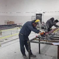 برشکاری و لقمه بندی کلیه مقاطع فولاد و آلومینیومی
