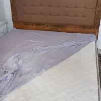 مبل ۷ نفره راحتی جا کفشی برند. میز تی وی برند .تخت