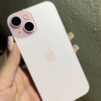 آیفون ۱۵ نرمال صورتی