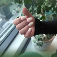 ناخنکار و ابروکار