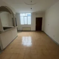 ۶۲متر دو خواب/پارکینگدار/تخلیه/برفرصت/خوش نقشه|فروش آپارتمان|تهران, نصرت|دیوار