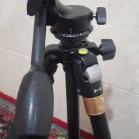 پایه دوربین عکاسی