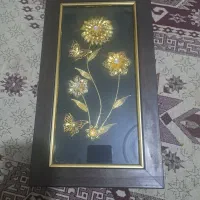 تابلوی ۳ گل رزطلایی ارزون گذاشتم ک زودبره