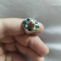 انگشتر ۹جواهر