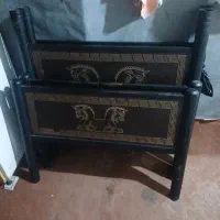 تخت دوطبقه فلزی