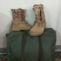 کیسه خواب و پوتین