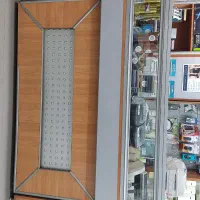 ویترین وکانتر تمام mdf کاملآ سالم و تمیز