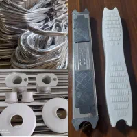 پله استخر نردبان استخری کف استیل و کفه پلاستیک
