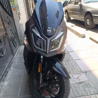 موتور j200  مدل 402  بیمه یک سال سند آماده انتقال