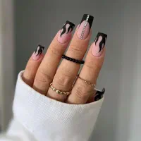 آموزش صفرتاصد خدمات ناخن و انجام خدمات