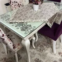 میزناهار خوری