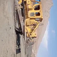 بلدوزر ۱۵۵ شانتویی واتسو