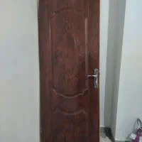 درب اتاق در حد نو