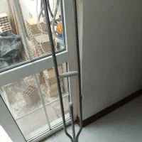 عصای زیر بغل یک عدد