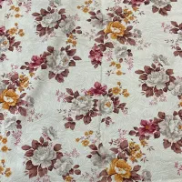 کرکره چوبی و پرده مخمل