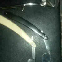 ماشین ودسته تیغ اصلاح قدیمی