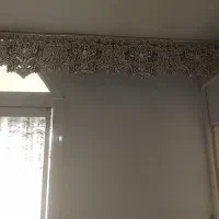 کتیبه ی دیواری پرده طلایی