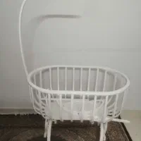 گهواره نوزاد همراه با تشک و گارد تخت