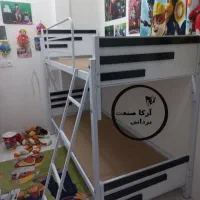 تخت دوطبقه نوجوان