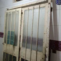 درب ورودی هال دولنگه