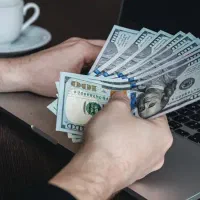آموزش ترید در بازارهای مالی بین‌المللی (Forex)