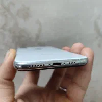 xs 256 به همراه اداپتور 20 وات (معاوضه)