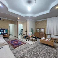 واحد-60-متری-تراورتن-روبنما-گل-طبقات-پارکینگ-سندی