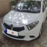 خودرو برلیانس ۲۳۰
