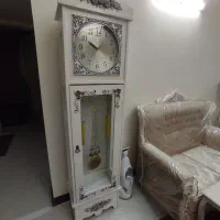 ساعت ایستاده تمیز و شیک