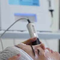 دستگاه های پاکسازی پوست