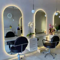 اجاره صندلی کلیه لاینهای سالن زیبایی
