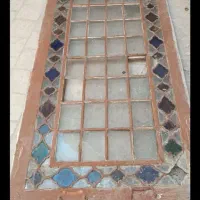 درچوبی گره چینی باشیشه رنگی المانی