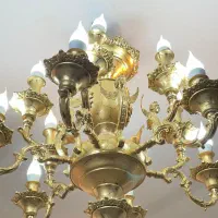 لوستر ۱۲ شاخه طرح فرشته