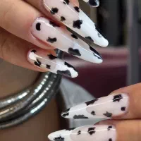 کاشت ناخن تمیز و حرفه ای/ترمیم/سعدی شمالی