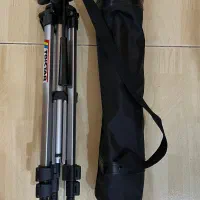 سه پایه دوربین tristar
