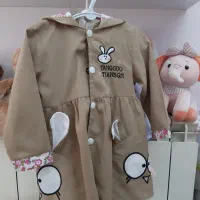 تعدادی پیراهن و لباس دخترانه و اسپورت نو