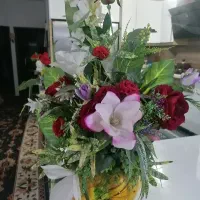 گل مصنوعی سالم