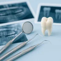 استخدام دستیار دندانپزشک