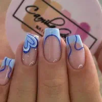 دستیار ناخن کار  بدون وسیله