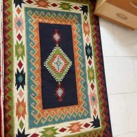 فرش ۹متری و۲ قالیچه۱/۵ متری و۳پادری
