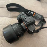 دوربین سونی با لنز فیکس ۸۵