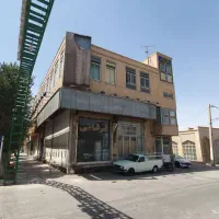 اجاره مغازه ۴۰۰متری سه نبش خیابان ایرانشهر