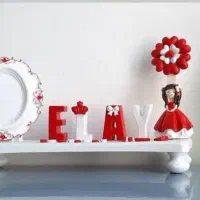دیوار استند وسایل اتاق کودک