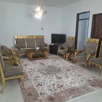 مبل و میز ناهارخوری