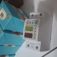محافظ ولتاژ