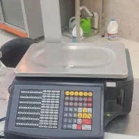 ترازو لیبل زن صدر