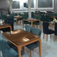 به تعدادی همکار جهت کار در رستوران نیازمندیم