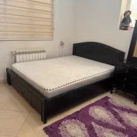 تخت خواب دو نفره