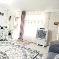 پرده حریر گل برجسته ودستک مخمل جنس هر دو ترک ترک
